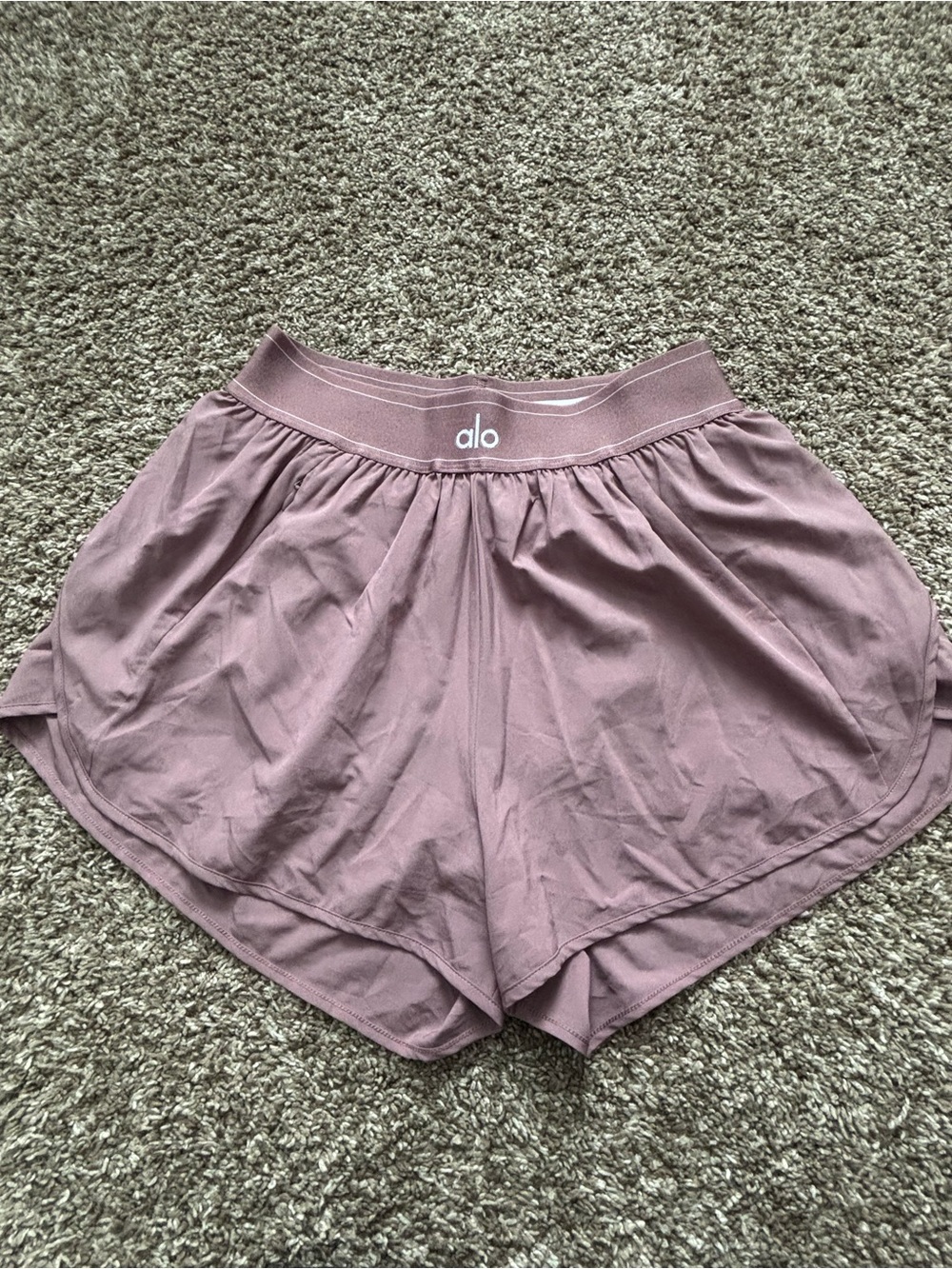 ALO Yoga Dusty Mauve Relaxed Lounge Shorts